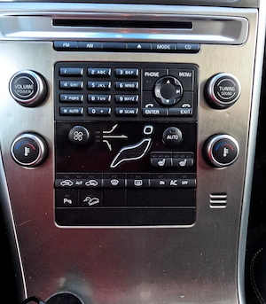    VOLVO XC60 2.4 AWD | 165 cp | manual|290670km - imagine 6