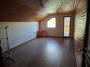 Casa cu etaj de vinzare - imagine 3