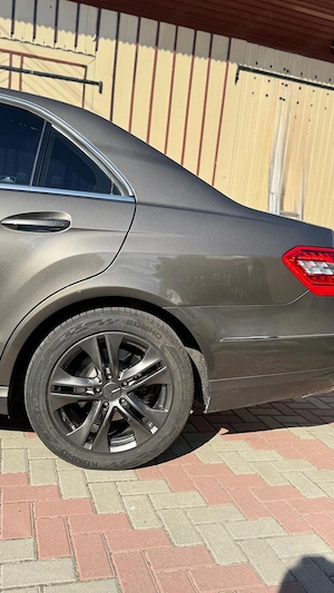 Mercedes E300 CDI - imagine 5