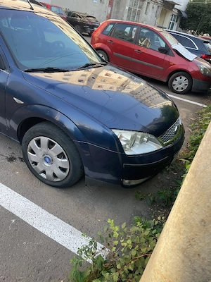 Ford Mondeo Break 2.0 TDCi   2007  - imagine 4