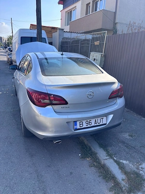 vand Opela astra j  2018  - imagine 5