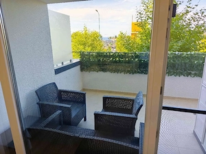 Apartament cu 2 cam+boxă la Kasper Coresi - imagine 2