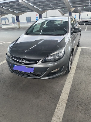 Opel astra j 2018 benzina 