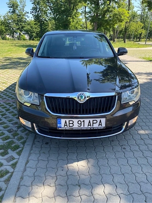 Vant Skoda Superb - imagine 5