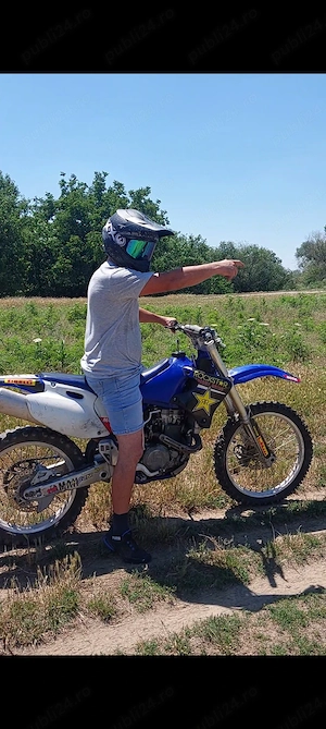 Vând un yamaha yz 426f 