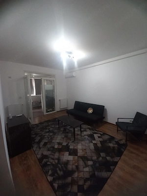 Ofer spre inchiriere apt 2 camere - imagine 3