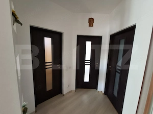 Apartament cu 3 camere de vanzare, zona Micro 16 - imagine 15