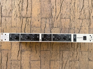 Behringer Denoiser SNR202