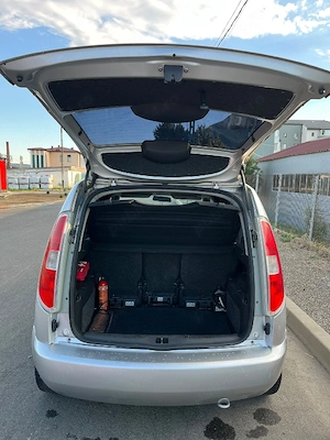 Skoda Roomster, an fabricație 2008 - imagine 9