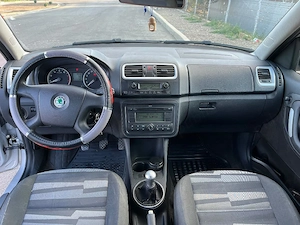 Skoda Roomster, an fabricație 2008 - imagine 2