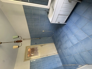 Vand apartament 2 camere - imagine 5