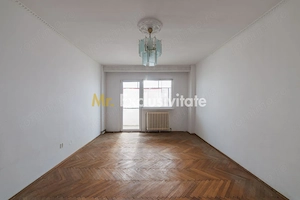 2 camere decomandate, Banat – etaj 2, centrală proprie, zonă excelentă - imagine 3