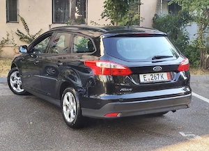Ford Focus 1.6 benzină clasic MPI, navi - imagine 3