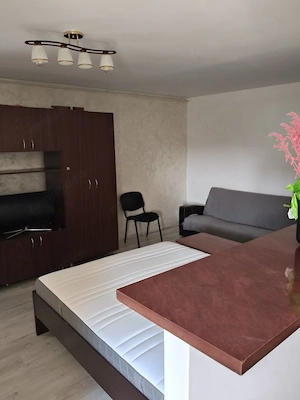 Vând Garsonieră decomandata zona Diham - imagine 3