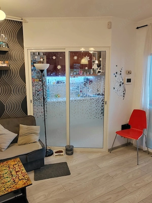 Vând apartament cu 2 camere  - imagine 8