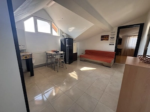 Inchiriere garsoniera Militari Residense Garsoniera spatioasa la mansarda - anuntul.ro - - imagine 2