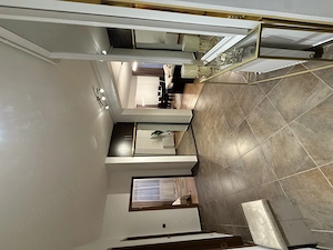 Închiriez apartament cu 3 camere, complet renovat, Complex Butterfly 1 - imagine 9