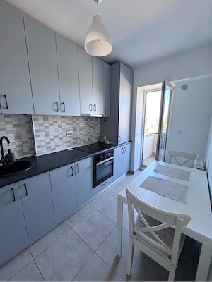 Apartament studio modern aproape de Mall Plaza   bloc nou, complet utilată - imagine 2