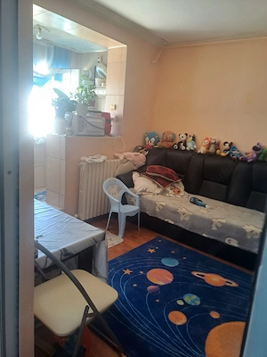 Apartament cu 2 camere Micro 6, pe Bulevardul Unirii, - imagine 2