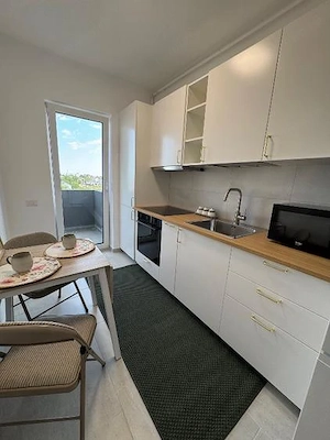 Garsonieră de închiriat, 41 mp, balcon - imagine 2