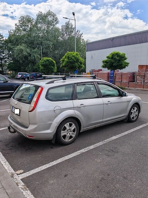 Ford Focus Facelift 2010 1.6 TDCi 109 CP Euro 5 Navi, Cameră, 2 seturi roți - imagine 1