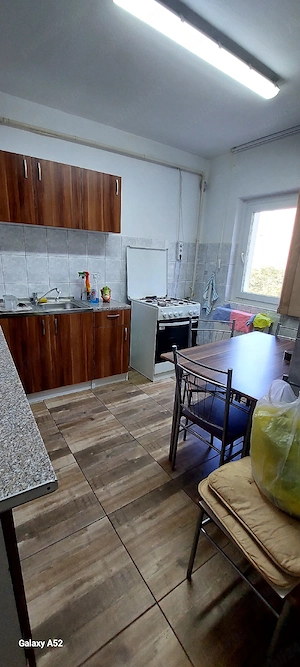 Apartament de închiriat  cu 2 camere. - imagine 4
