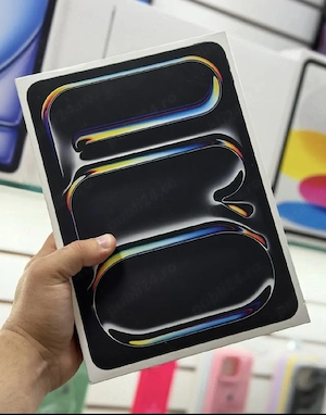 iPad Pro 11  (M5), 256 GB, Wi-Fi + Cellular