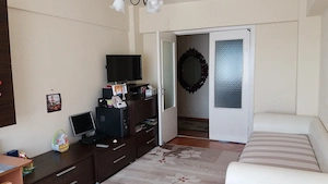 Vând apartament spațios de 4 camere | Etaj 1 | Zona Turist