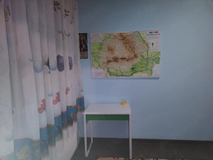De inchiriat apartament 3 camere la curte plus dependinte. - imagine 5