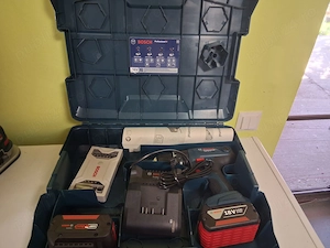 Kit Mașină de Înșurubat   Găurit Bosch Professional GSR 18V-21 + 2 Acumulatori + Încărcător + Set Bi
