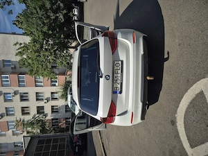 Vand BMW X1 2011 2.0 diesel Alb Perlat  - imagine 2