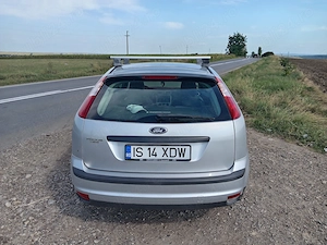 Vând Ford focus 1.6 benzina  - imagine 4