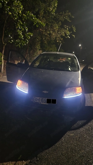 Vand sau schimb chevrolet aveo 4000 RON negociabil  - imagine 5
