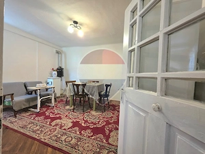 Casa traditionala cu istorie in satul Cornesti langa Tarnaveni Mures - imagine 11
