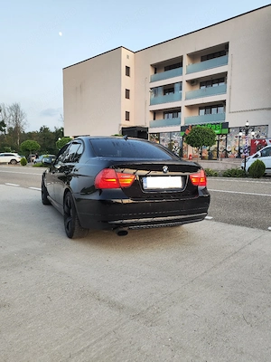Vand BMW seria 3 E90 facelift  - imagine 7