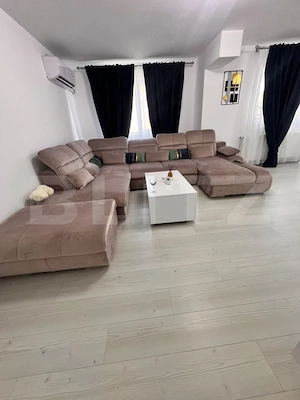 Apartament 3 camere de vânzare, 94 mp, zona Centrala - imagine 8