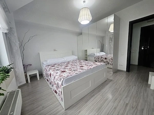 Inchiriez apartament 2 camere cu vedere panoramica la Lacul Morii (Uverturii) - imagine 3