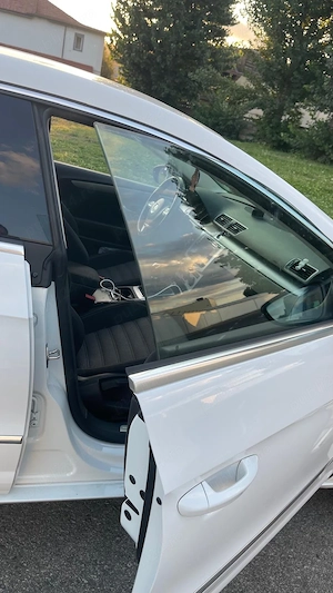 Vw Passat CC - imagine 4