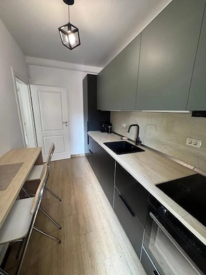 Garsoniera mobilata nou complet Central Adress Residence + loc parcare - imagine 4