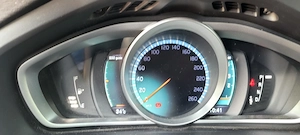 Volvo v40 D3 R-Desig Momentum - imagine 12