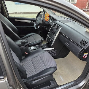 Mercedes-Benz B180 2.0TDI 2006 Proprietar Acte la zi Fiscal - imagine 3