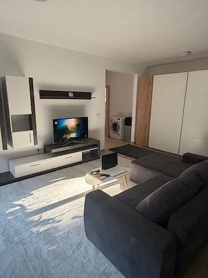 De inchiriat apartament cu 2 camere pe strada Padurea Verde - imagine 9