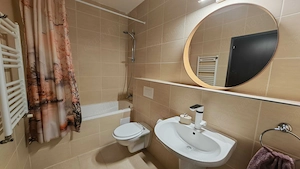 Apartement de inchiriat | 2 Camere | ETAJ 8 12 | Zona RACADAU | TAMPA GARDENS, Mountain View | Parca - imagine 7
