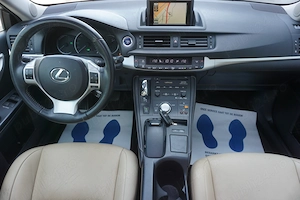 Lexus CT 200h F-Sport - imagine 3
