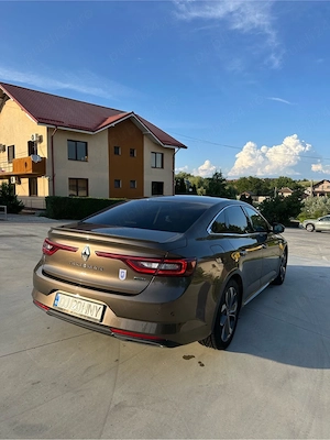 Renault talisman!