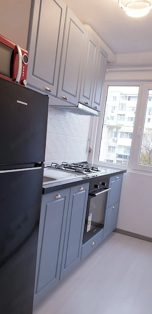 Inchiriez apartament 3 Camere - imagine 7