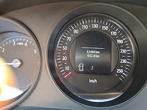 Renault Megane Sedan 4 - imagine 9