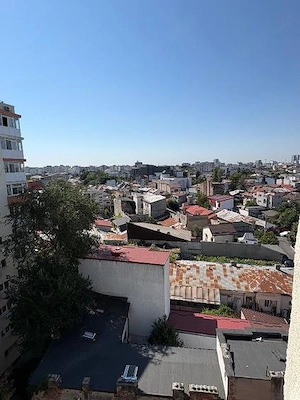 Apartament de închiriat   prima închiriere, bloc proaspăt reabilitat, luminos, v - imagine 2