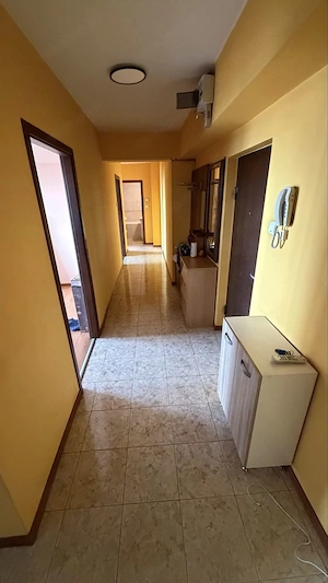 Inchiriere apartament 3 camere VICTORIEI - imagine 3