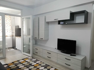 ÎNCHIRIERE apartament 2 camere- Viva Residence - imagine 2